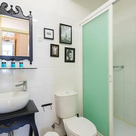 아파트 Palma 3-a Bedroom Located 리스본